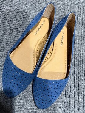 Lucky Brand Navy Blue Perforated Pointed Toe Flats